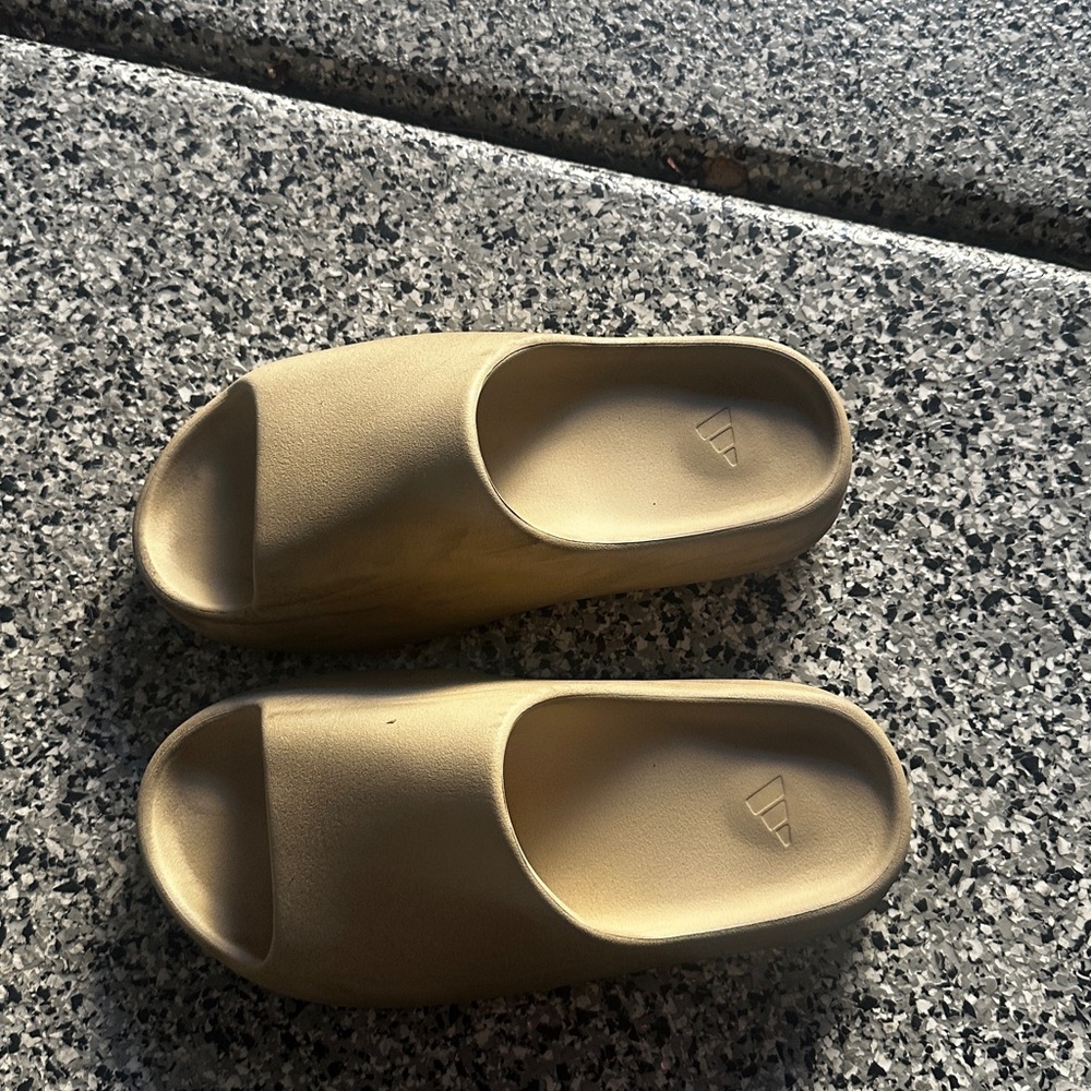 Beige Sandals - Picture 2 of 5